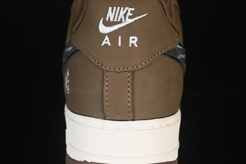 All categories Nk Air Force 1 Air Force series Nk Air Force 1 Low Air Force low top Nike Air Force 1'07 Low LV co-branded Army green silver black Air Force 1 low top casual sneakers DK0188-086